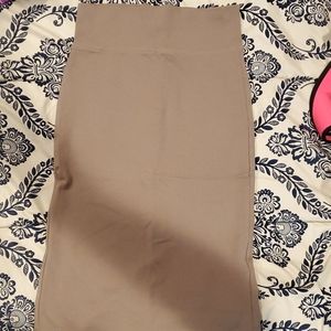 Tan size small pencil skirt
